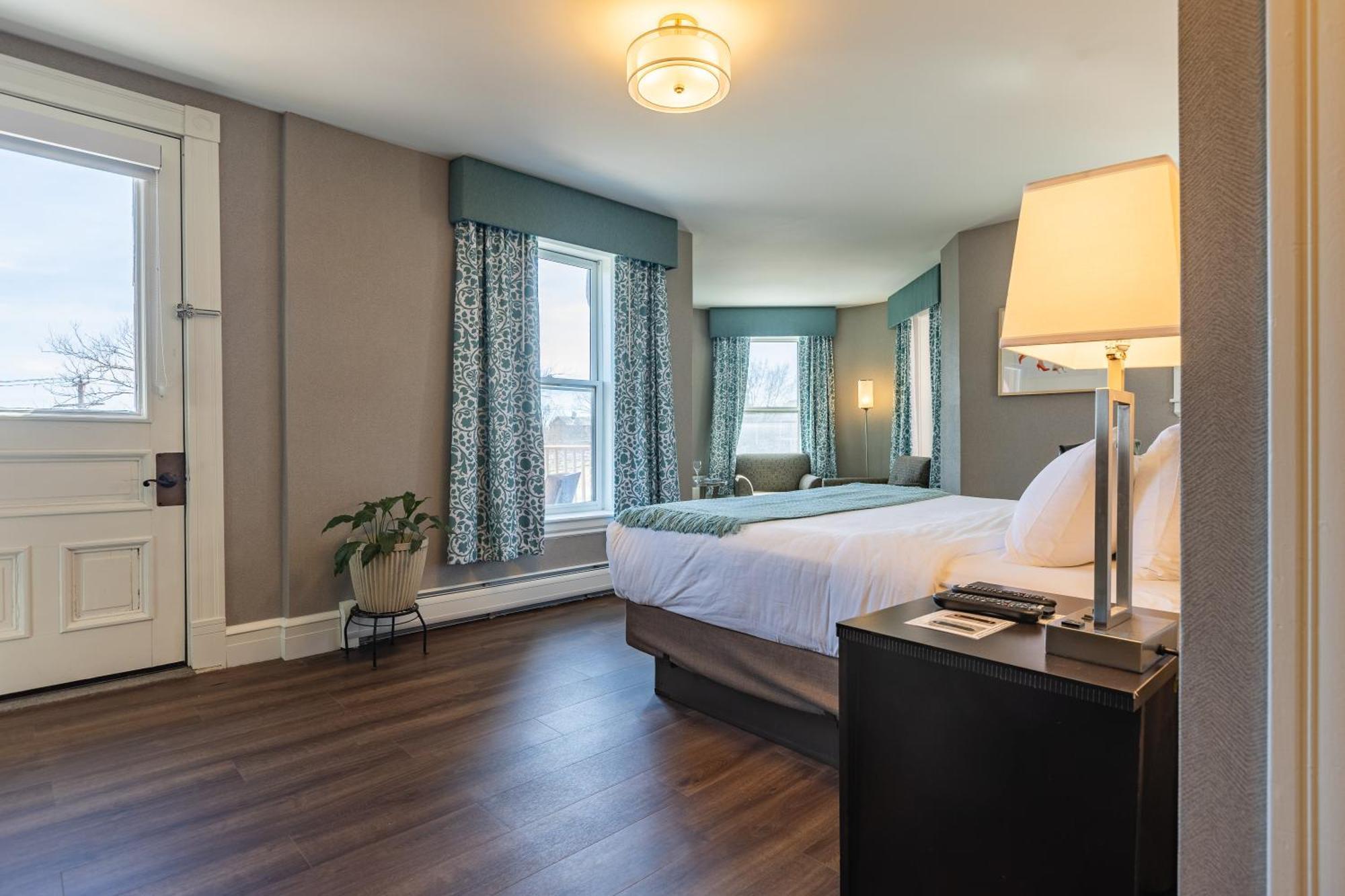 The Centennial Hotel Concord Luaran gambar
